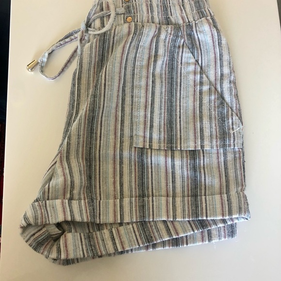 Linen Shorts, Collection CI SONO - Picture 5 of 6